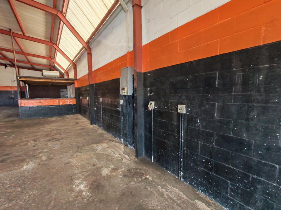 To Let commercial Property for Rent in Somerset West Business Park Western Cape